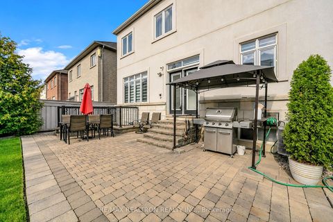 Photo 40 at 20 Rock Elm Court, Patterson, Vaughan