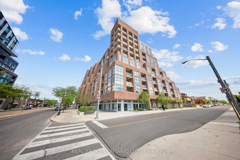 Photo 2 at 920 - 1787 St Clair Avenue W, Pellam Park, Toronto
