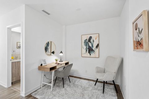 Photo 7 at 920 - 1787 St Clair Avenue W, Pellam Park, Toronto