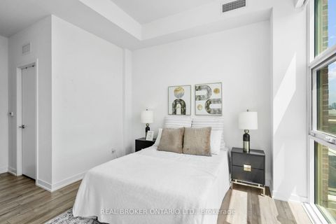 Photo 21 at 920 - 1787 St Clair Avenue W, Pellam Park, Toronto