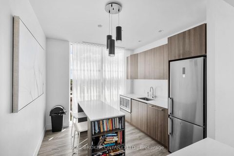 Photo 39 at 920 - 1787 St Clair Avenue W, Pellam Park, Toronto