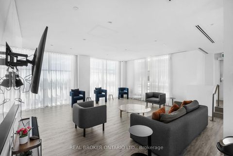 Photo 40 at 920 - 1787 St Clair Avenue W, Pellam Park, Toronto