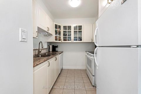 Photo 6 at 510 - 3 Hickory Tree Road, Weston, Toronto