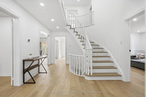 Photo 2 at 94 Roxana Avenue, West Woodbridge, Vaughan
