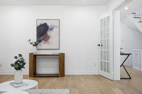 Photo 6 at 94 Roxana Avenue, West Woodbridge, Vaughan