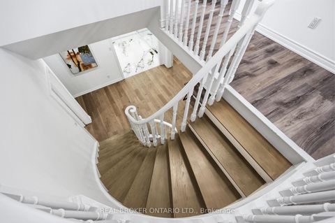Photo 31 at 94 Roxana Avenue, West Woodbridge, Vaughan