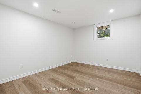 Photo 39 at 94 Roxana Avenue, West Woodbridge, Vaughan