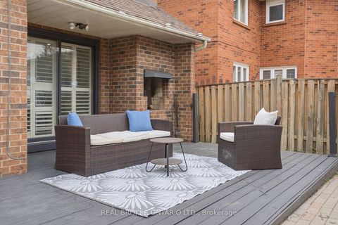 Photo 43 at 94 Roxana Avenue, West Woodbridge, Vaughan