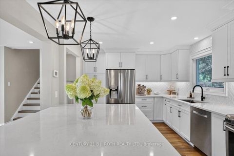 Photo 3 at 13 Clover Avenue, Allandale Heights, Barrie