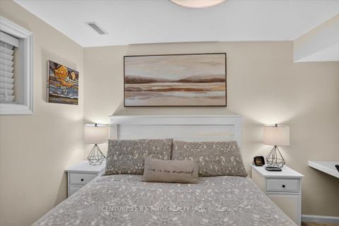 Photo 25 at 13 Clover Avenue, Allandale Heights, Barrie