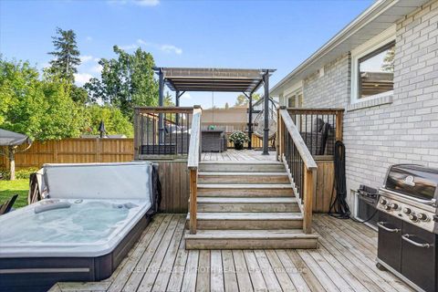 Photo 48 at 13 Clover Avenue, Allandale Heights, Barrie