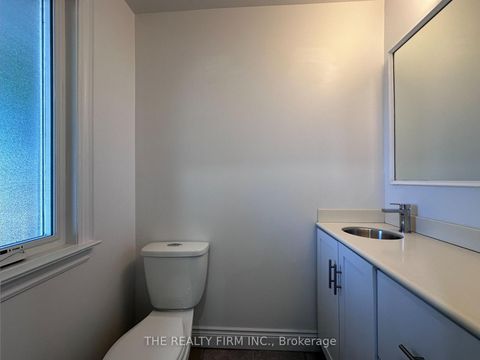 Photo 15 at 6 Lapp Street, Smythe, Toronto