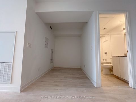 Photo 8 at 1808 - 18 Maitland Terrace, Yonge Corridor, Toronto