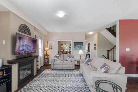 Photo 7 at 1359 Dallman Street, Lefroy, Innisfil