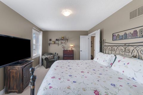 Photo 16 at 1359 Dallman Street, Lefroy, Innisfil