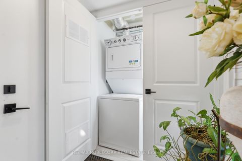 Photo 3 at 51 Fairlane Avenue, Painswick South, Barrie