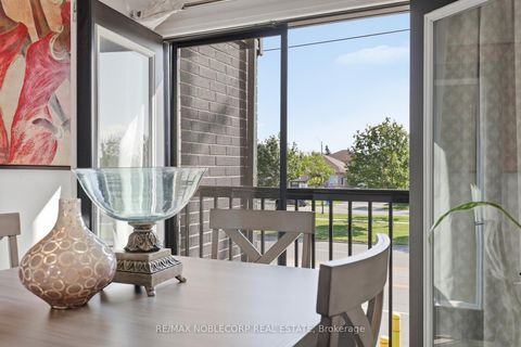 Photo 5 at 51 Fairlane Avenue, Painswick South, Barrie