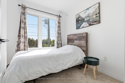 Photo 15 at 51 Fairlane Avenue, Painswick South, Barrie