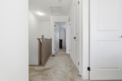 Photo 16 at 51 Fairlane Avenue, Painswick South, Barrie