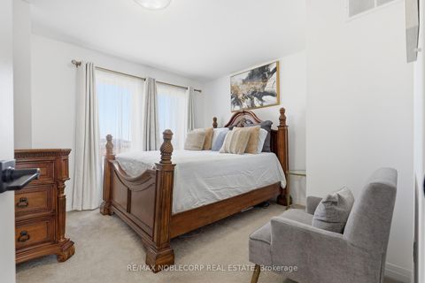 Photo 23 at 51 Fairlane Avenue, Painswick South, Barrie