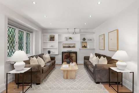 Photo 2 at 555 Castlefield Avenue, Forest Hill North, Toronto