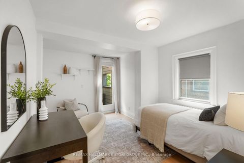 Photo 18 at 555 Castlefield Avenue, Forest Hill North, Toronto
