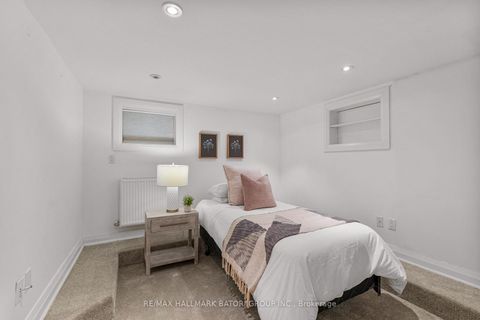 Photo 29 at 555 Castlefield Avenue, Forest Hill North, Toronto