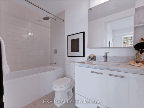 Photo 19 at 2711 - 2221 Yonge Street, Mount Pleasant West, Toronto