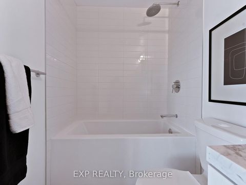 Photo 20 at 2711 - 2221 Yonge Street, Mount Pleasant West, Toronto
