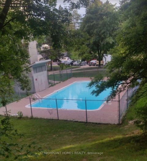 Photo 37 at 109 - 10 Martha Eaton Way, Amesbury, Toronto
