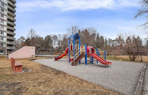 Photo 39 at 109 - 10 Martha Eaton Way, Amesbury, Toronto