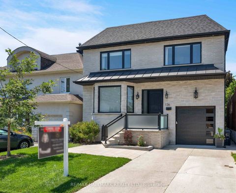 Photo 1 at 136 Glenwood Crescent, Parkview, Toronto