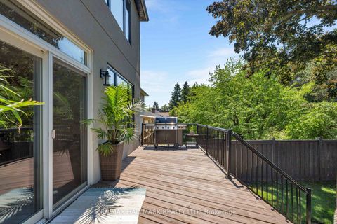 Photo 40 at 136 Glenwood Crescent, Parkview, Toronto