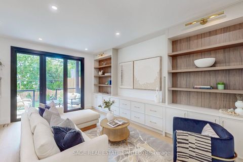 Photo 13 at 116 Lee Avenue, The Beaches, Toronto