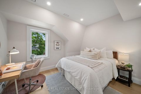 Photo 24 at 116 Lee Avenue, The Beaches, Toronto