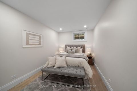 Photo 37 at 116 Lee Avenue, The Beaches, Toronto