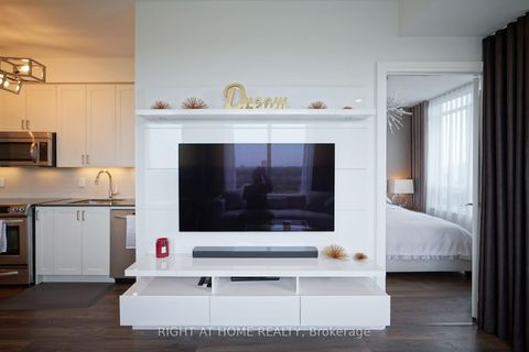 Photo 7 at 1509 - 18 Graydon Hall Drive, Donalda, Toronto