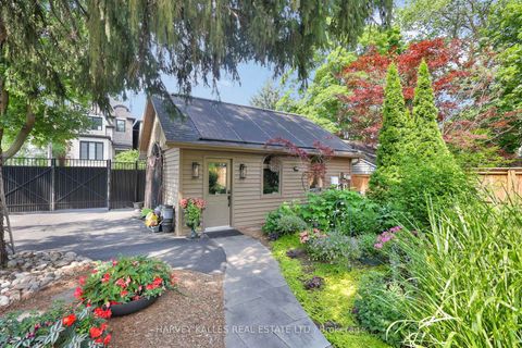 Photo 48 at 72 Teddington Park Avenue, Lawrence Park North, Toronto