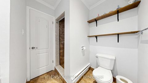 Photo 17 at 19 - 14 Poplar Crescent, Aurora Highlands, Aurora
