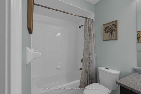 Photo 9 at 267 Kozlov Street, West Bayfield, Barrie