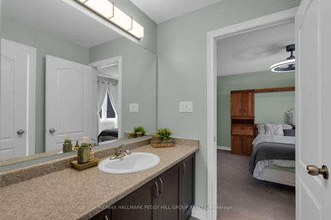 Photo 11 at 267 Kozlov Street, West Bayfield, Barrie