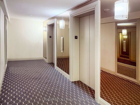 Photo 4 at 901 - 2737 Keele Street, CFB, Toronto