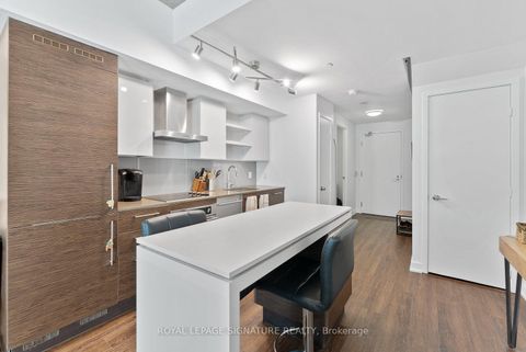 Photo 5 at 333 - 1030 King Street W, Niagara, Toronto