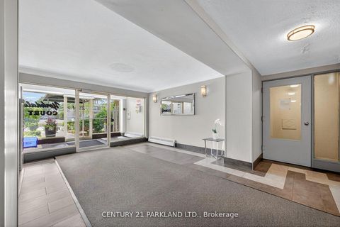 Photo 4 at 202 - 2961 Dufferin Street, Glen Park, Toronto