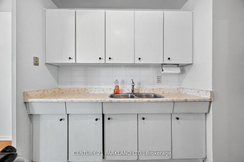 Photo 11 at 202 - 2961 Dufferin Street, Glen Park, Toronto
