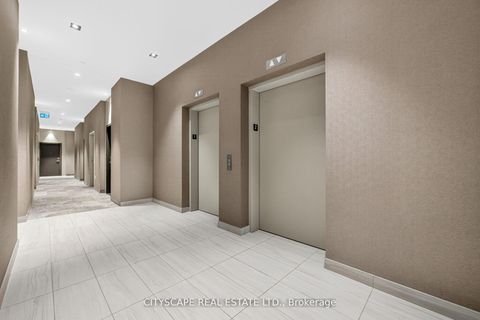 Photo 8 at 210 - 60 Honeycrisp Crescent, Vaughan Corporate Centre, Vaughan