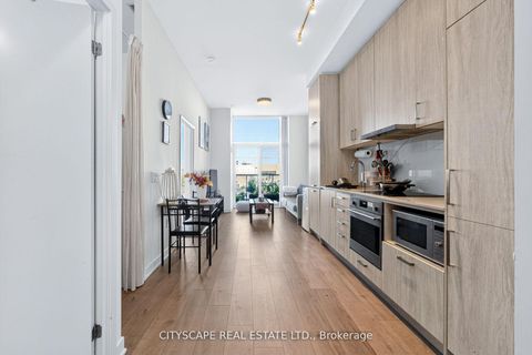 Photo 11 at 210 - 60 Honeycrisp Crescent, Vaughan Corporate Centre, Vaughan