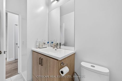 Photo 26 at 210 - 60 Honeycrisp Crescent, Vaughan Corporate Centre, Vaughan