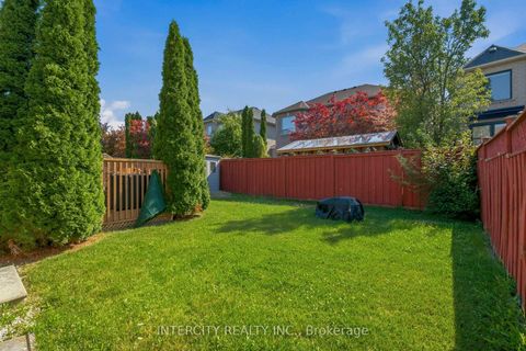 Photo 29 at 93 Chalone Crescent, Sonoma Heights, Vaughan