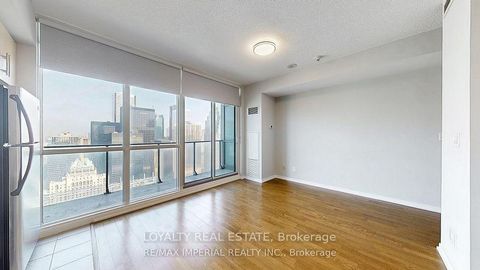 Photo 10 at 4907 - 65 Bremner Boulevard, Waterfront Communities C1, Toronto